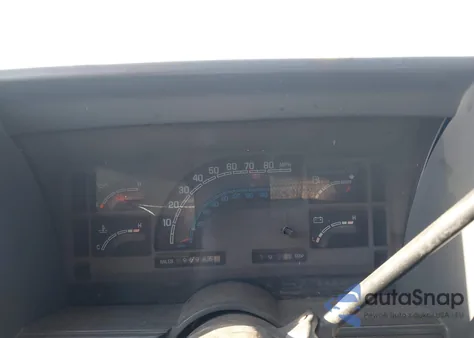 1989 Chevrolet Astro z USA, uszkodzony, nr VIN 1GCDM15Z2KB153148